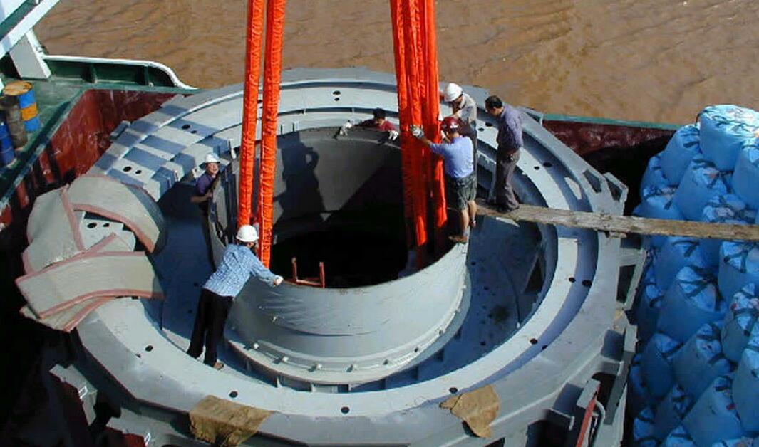 巨力吊裝帶在三峽工程中吊裝工作